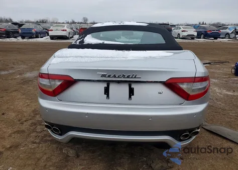 2011 Maserati Granturismo S z USA, uszkodzony, nr VIN ZAM45KMA4B0057057